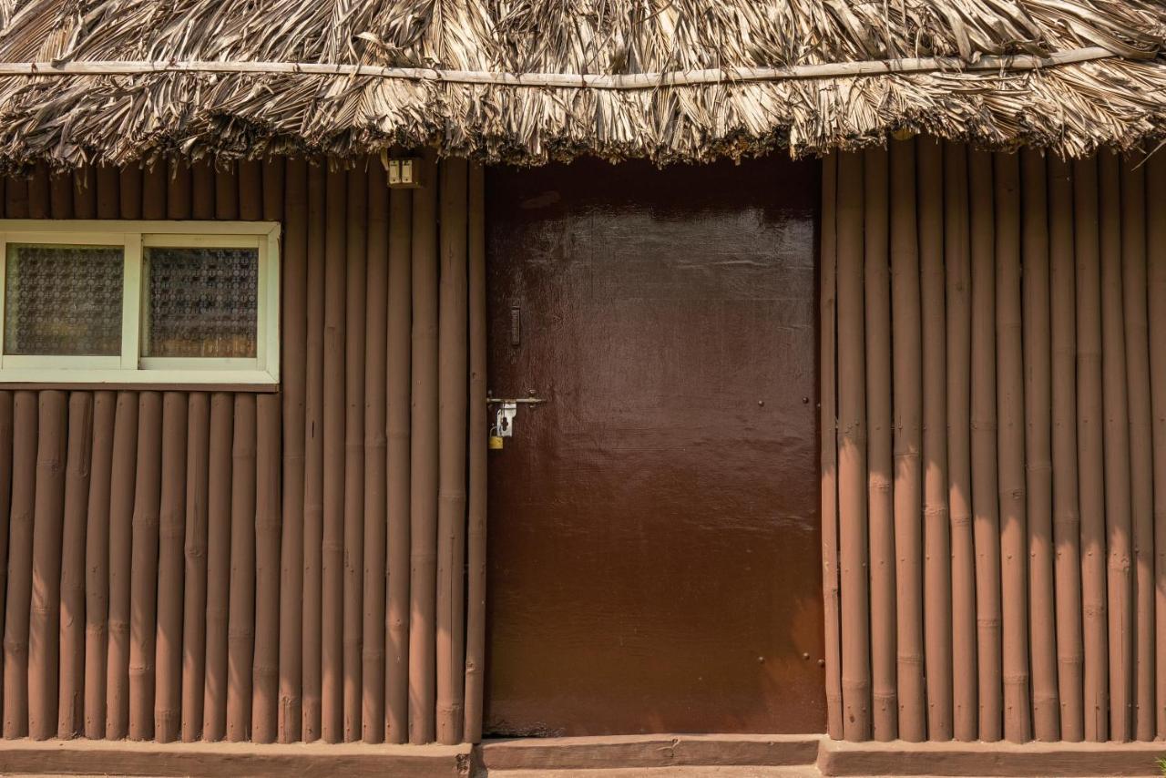 Hotel Hippie Land Hampi Exterior foto