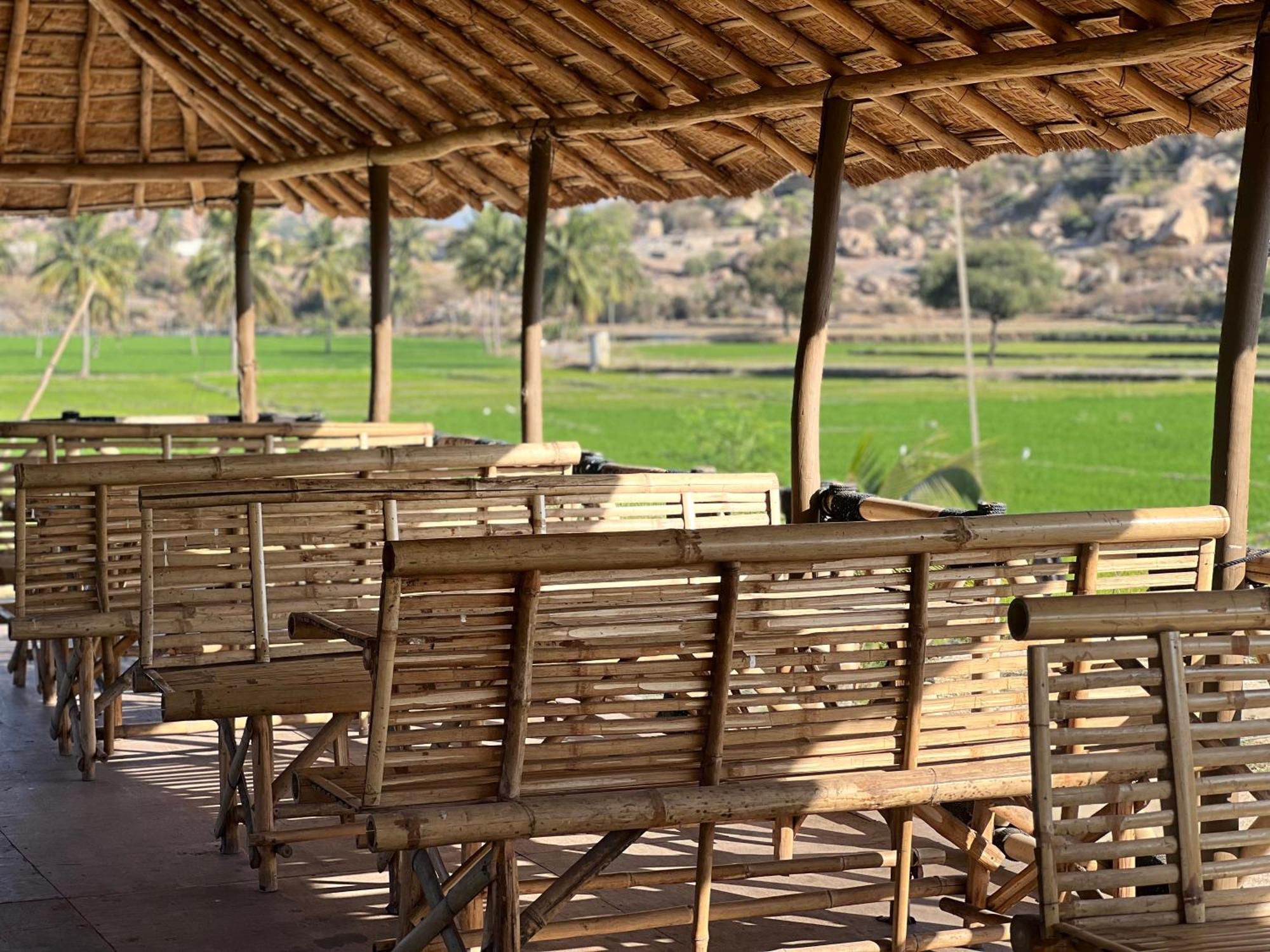 Hotel Hippie Land Hampi Exterior foto