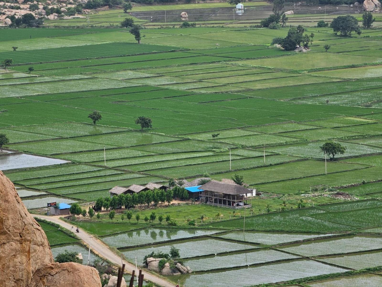 Hotel Hippie Land Hampi Exterior foto